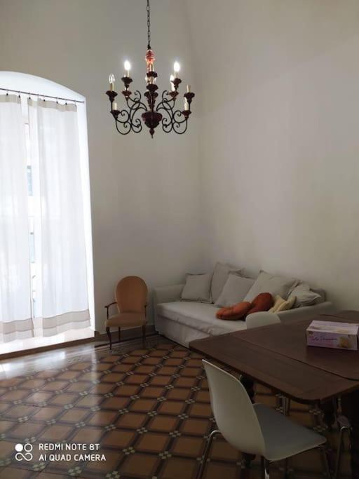 Dante Alighieri House Apartamento Bari Exterior foto